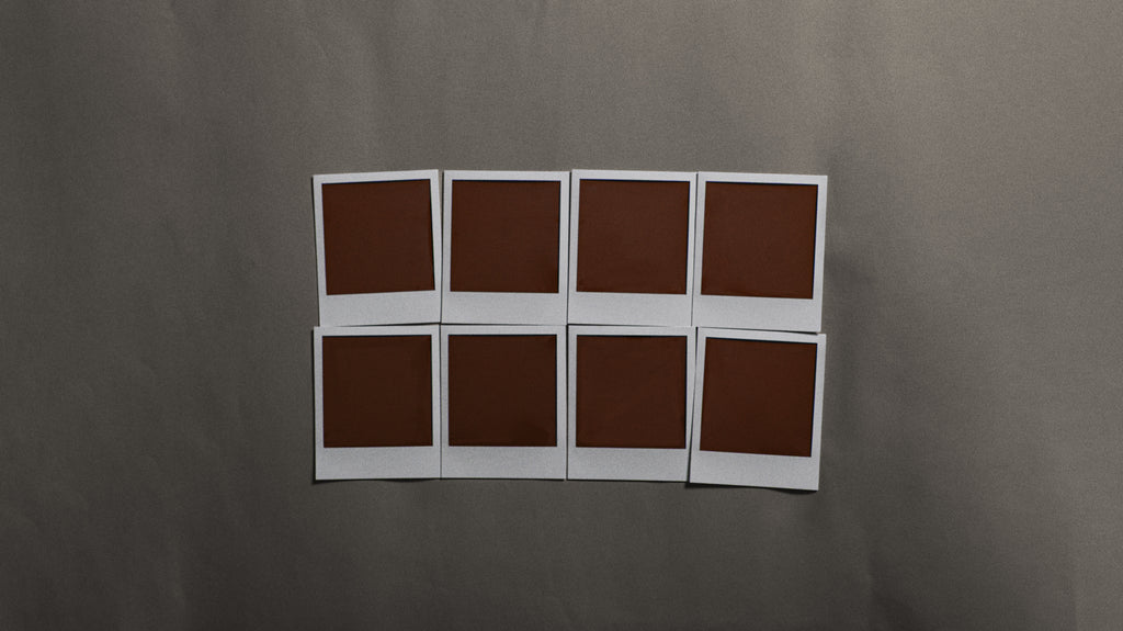 PIÈCE N°5 - Polaroids Series Photo Mockup