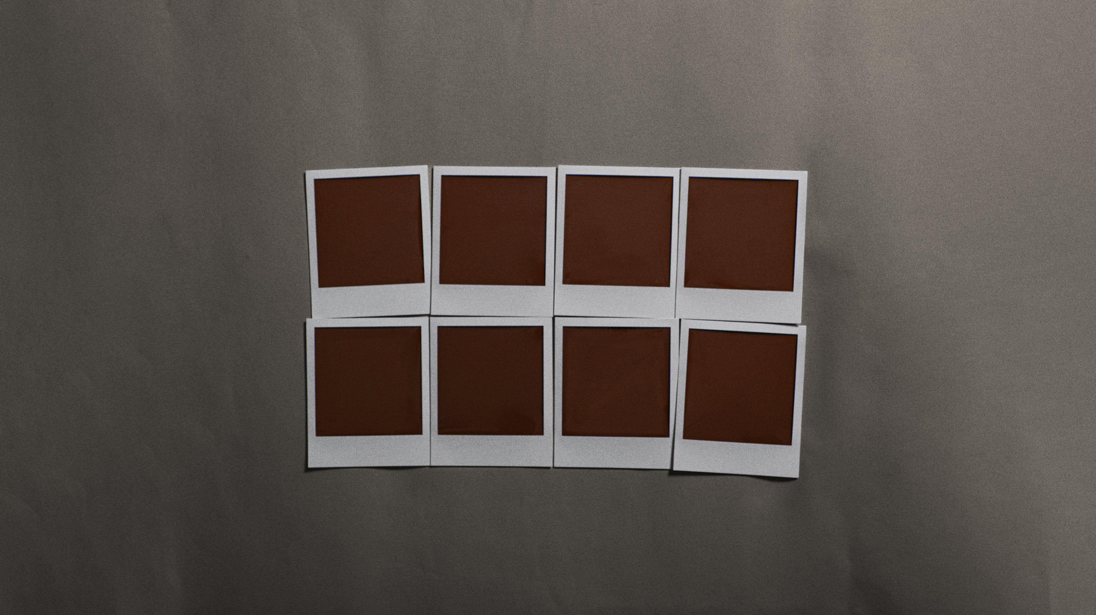 PIÈCE N°4 - Polaroids Series Video Mockup