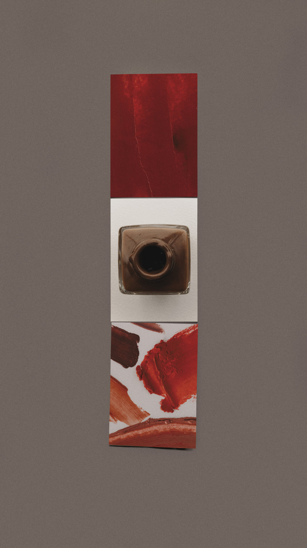 PIÈCE N°1 - Vertical Sheet Arrangement Photo Mockup