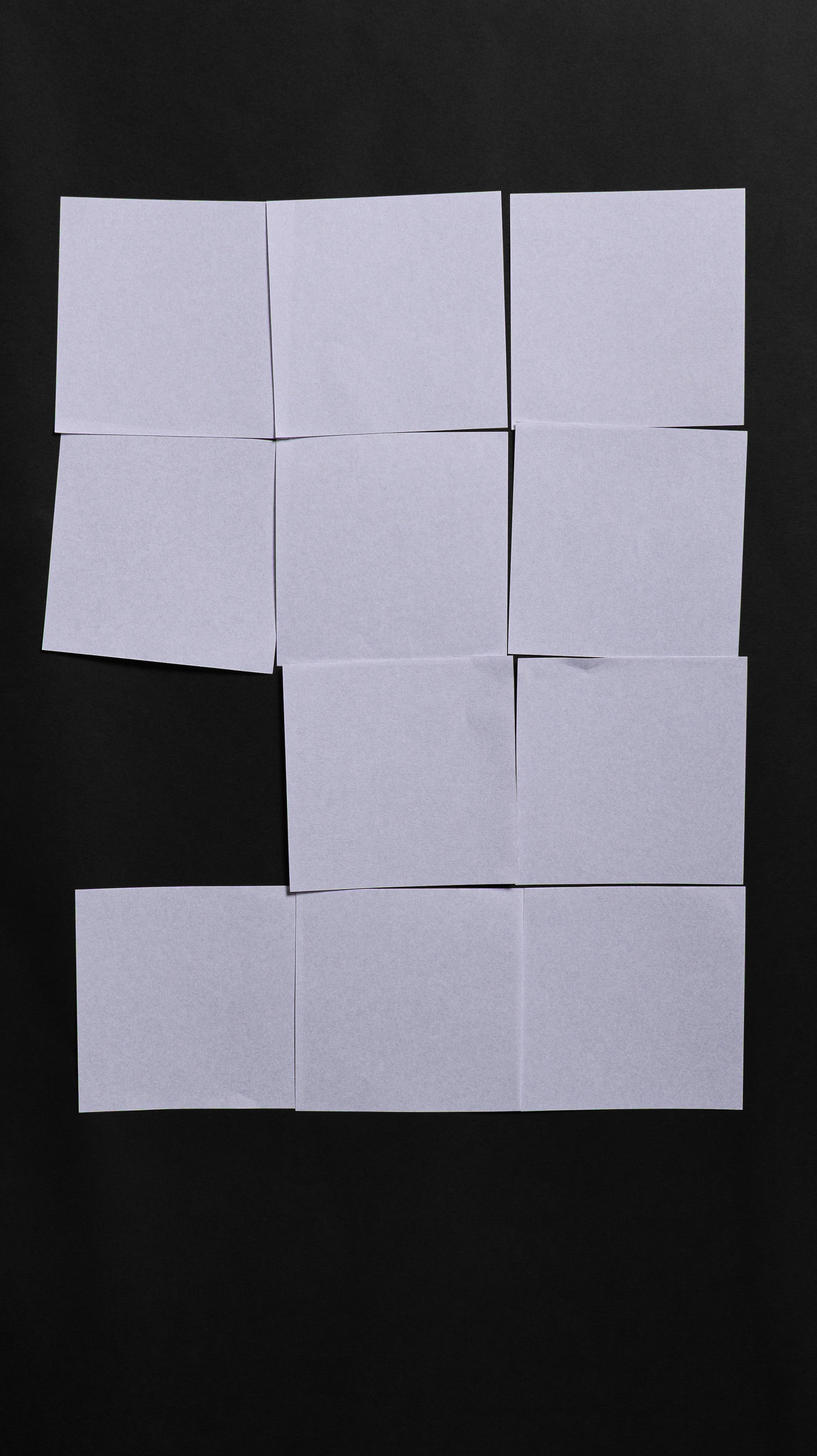 PIÈCE N°5 - Nine Notes Grid Video Mockup